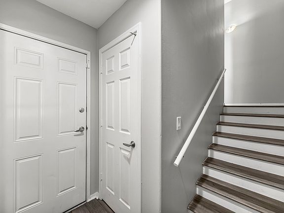 5th image of 2450 W Glenrosa Ave Unit 9