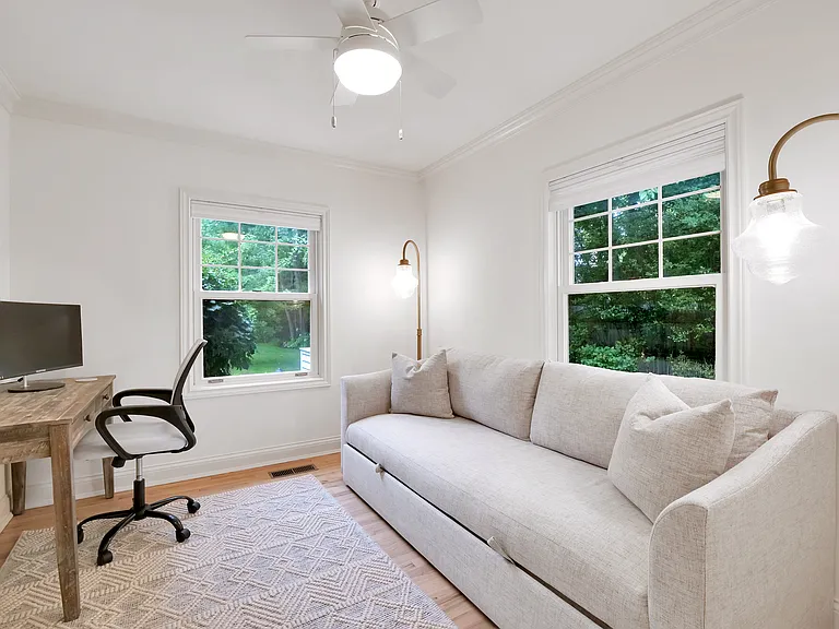 97 Wainscott Northwest Rd — Photo 37