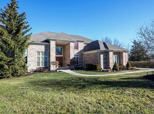 5154 Briar Ridge Dr, Aurora, IN 47001