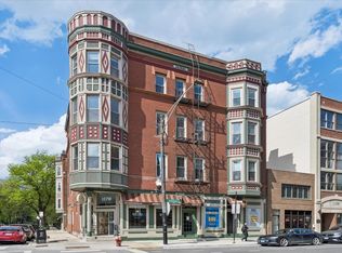 1170 W Armitage Ave APT 3W, Chicago, IL 60614