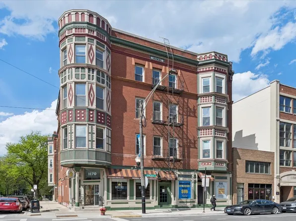 1170 W Armitage Ave APT 3W, Chicago, IL 60614