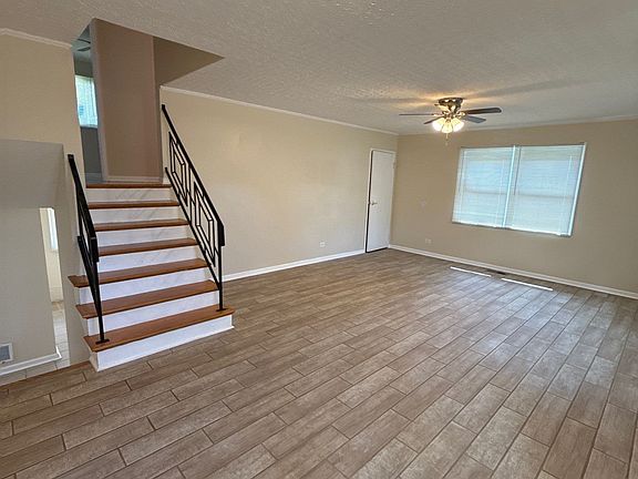 4th image of 177 Westwood Dr