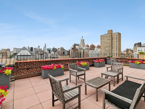 242 East 19th Street image 13 of 15