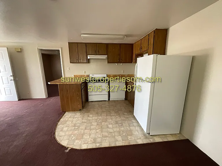 2303 N Tucker Ave — Photo 4