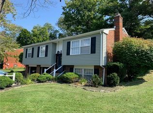100 Saint Andrews Cir, McKeesport, PA 15135