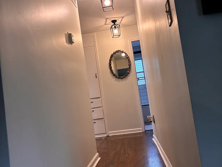 10215 W 56th St — Photo 9
