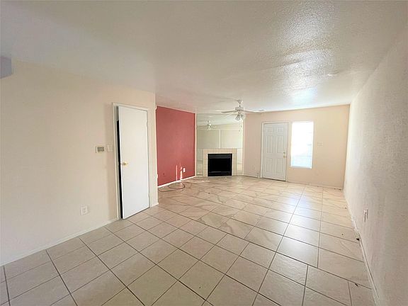 2nd image of 8658 Victorian Village Dr
