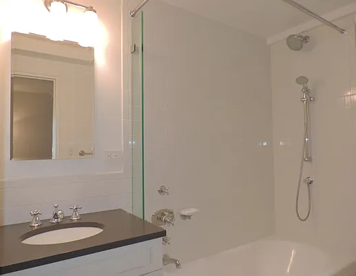 Rented by essential NEW YORK Real Estate | media 32