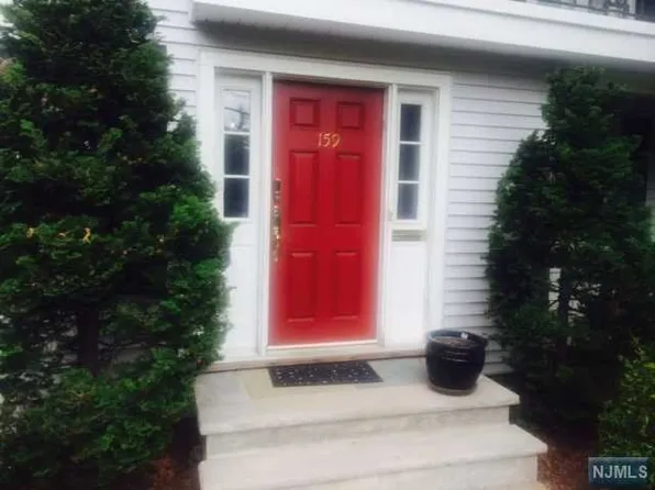 159 Sussex Rd, Tenafly, NJ 07670