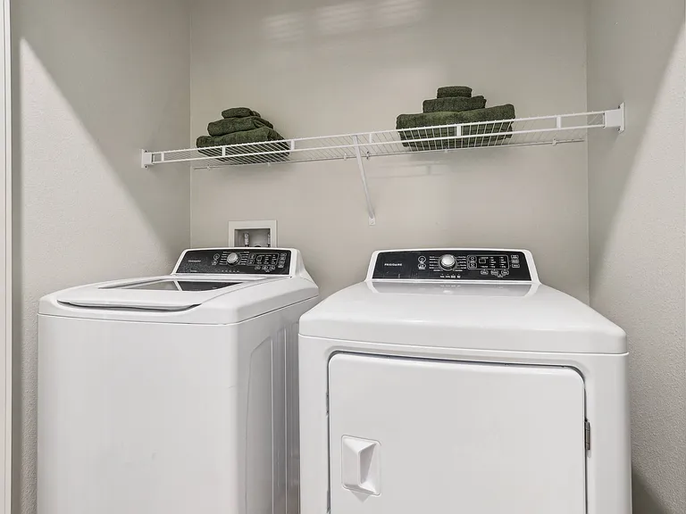 Sopra Luxury Living — Photo 75