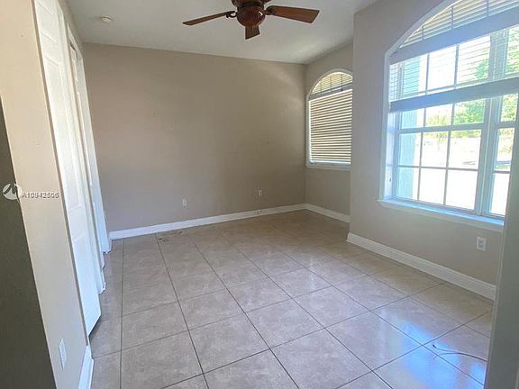 2nd image of 17200 SW 92nd Ct