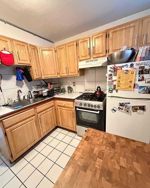 1st image of 108 Perkins St #7