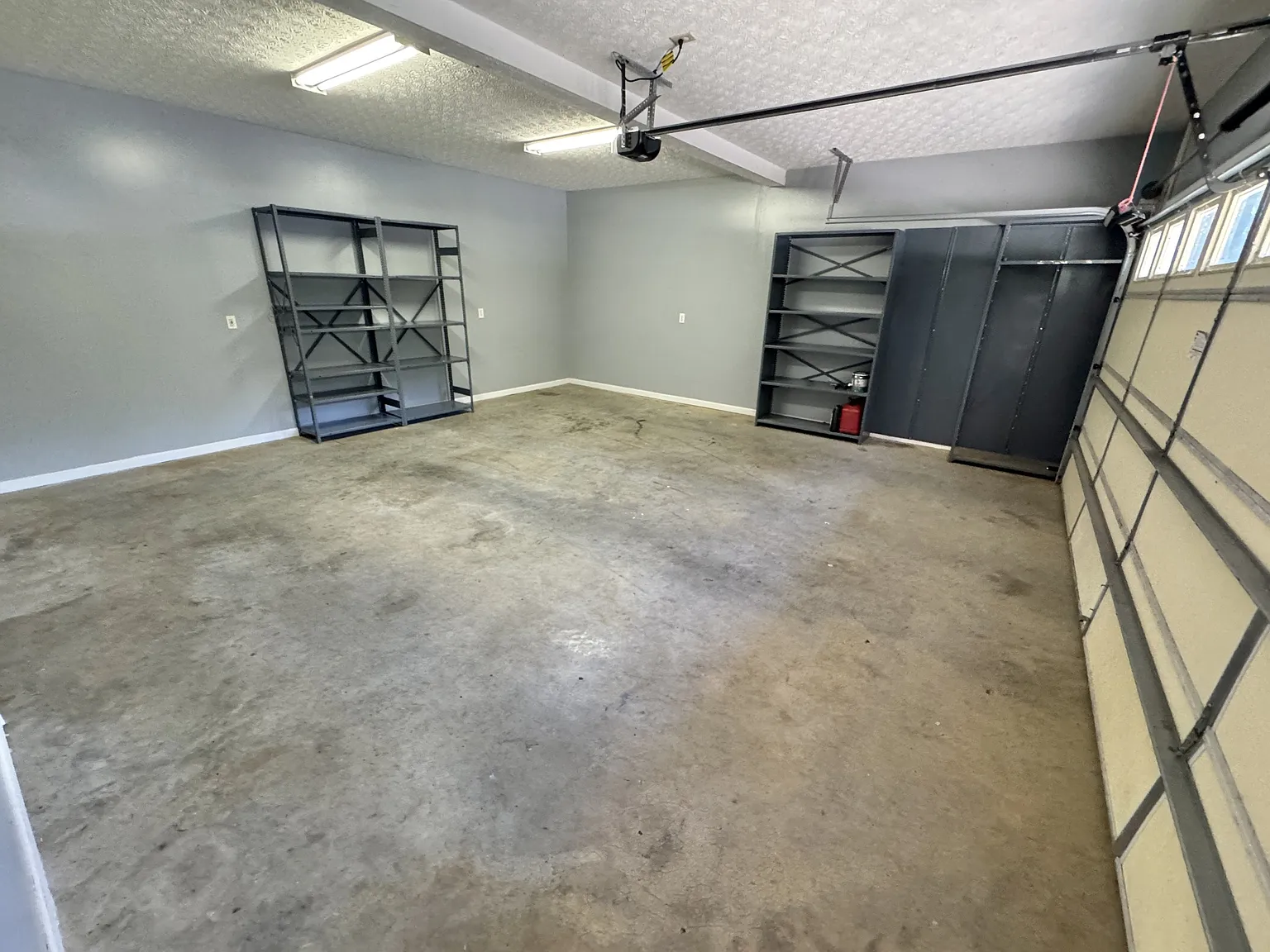 45 Gentry Drive - 1 — Photo 2