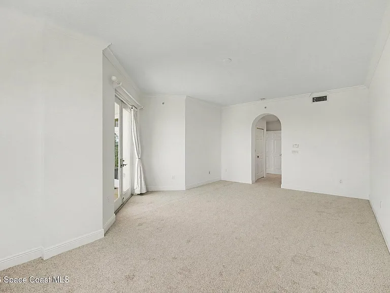 1437 Pineapple Ave #501 — Photo 15