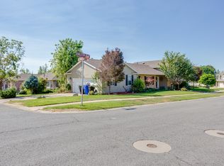 1998 N Kingston Rd, Farmington, UT 84025
