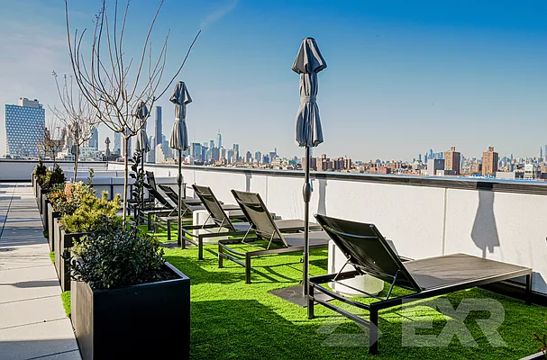 Rented by EXR | media 6