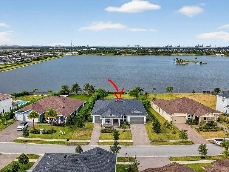 799 Hookline Cir — Photo 83