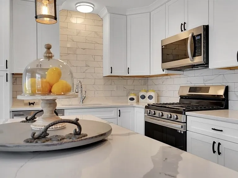 5 Dumaine Ave #C — Photo 1