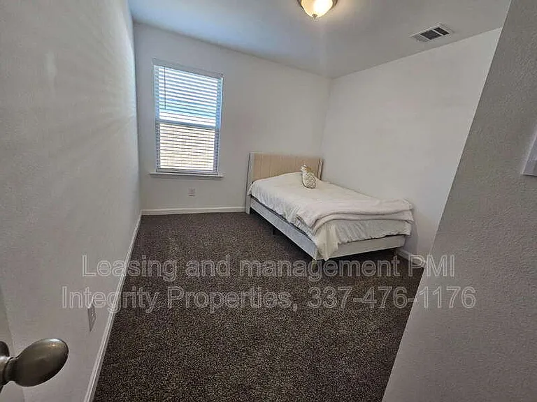 727 Lambot Ave — Photo 21
