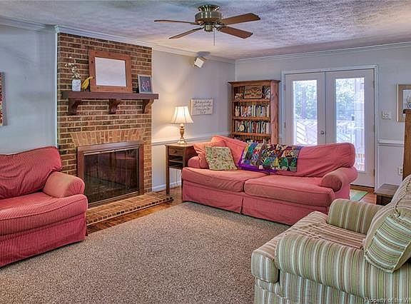 4th image of 103 Harbin Ct