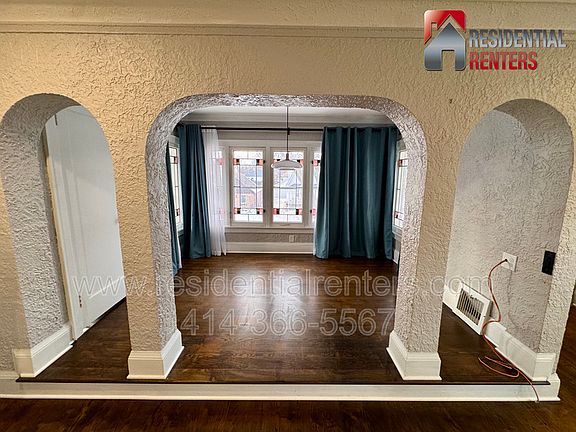 5th image of 2618 N 72nd St
