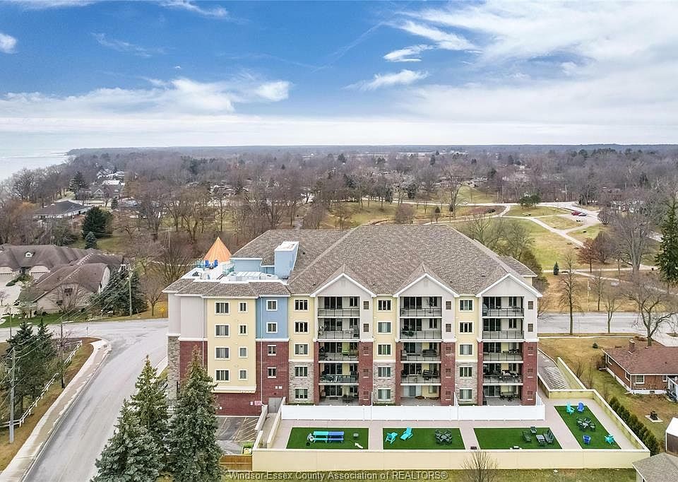 1st image of 6 Park St #204