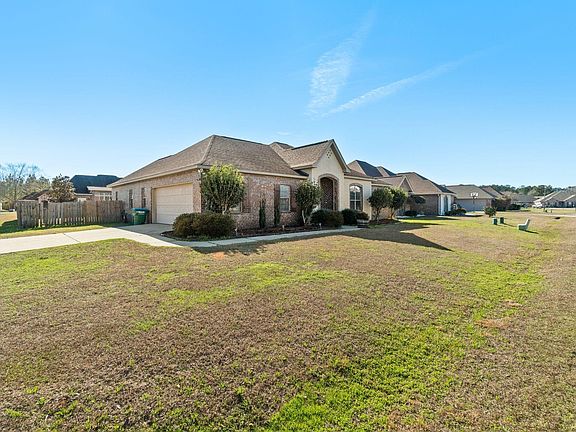 4th image of 189 Sunline Dr