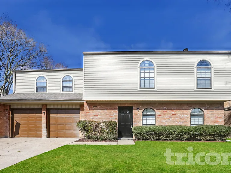 16726 Britford — Photo 2