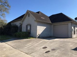 150 Tall Pines St, Belle Chasse, LA 70037