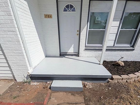 2nd image of 1784 N Old Manor Rd
