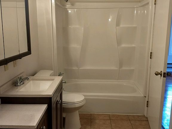 2nd image of 321 W 3rd St