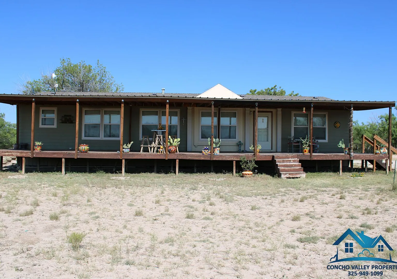 3 Bed/2 Bath Fully Furnished Manufactured Home on 5 Acres Available — Photo 1