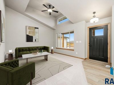 6920 W 5th St, Sioux Falls, SD, 57107