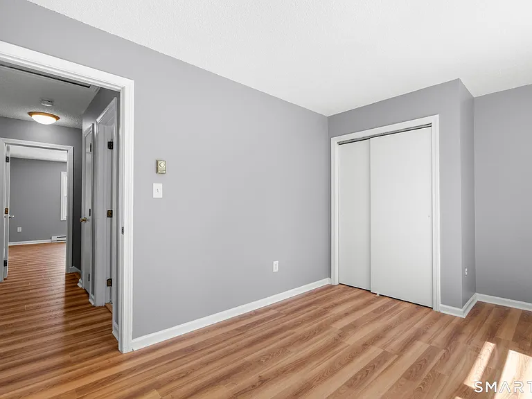 100 Meriden Rd #A — Photo 9
