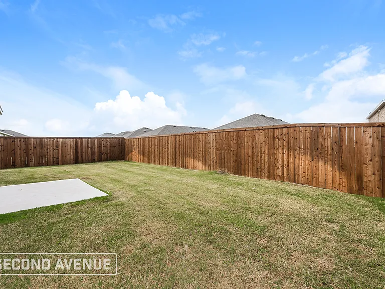1869 Lockhart Dr — Photo 15