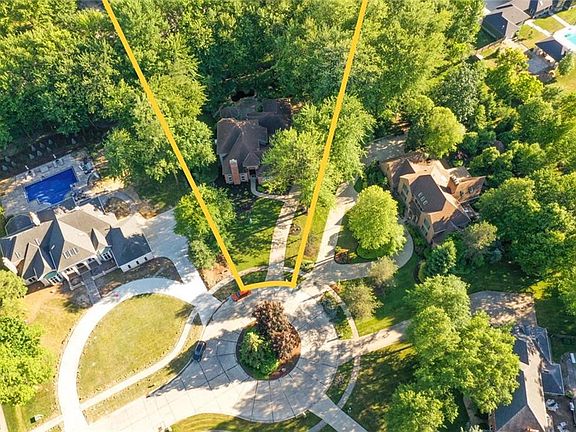 2nd image of 32391 Regency Ct