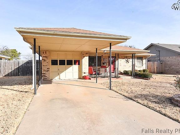 2nd image of 3028 Moffett Ave