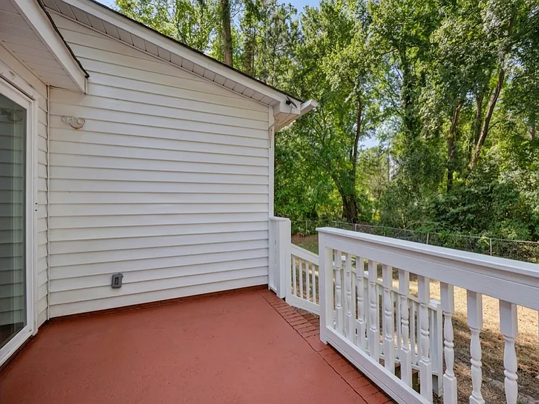 168 Thames Valley Ct — Photo 29