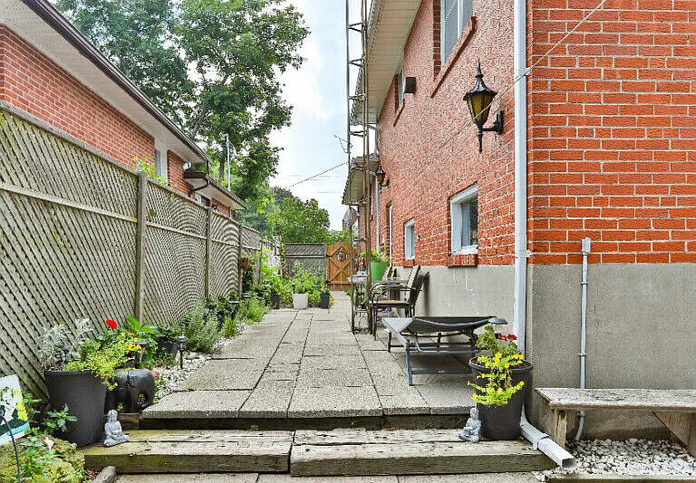 75 Morning Dew Rd #BASEMENT — Photo 5