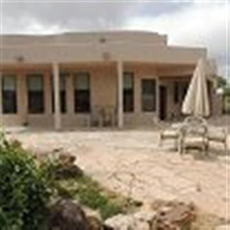 1st image of 6 Makena Ln
