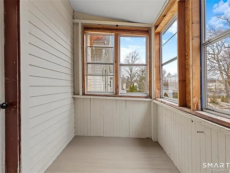55 Admiral St #2 — Photo 32