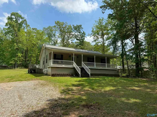 222 Shagbark Trl, Somerville, AL 35670