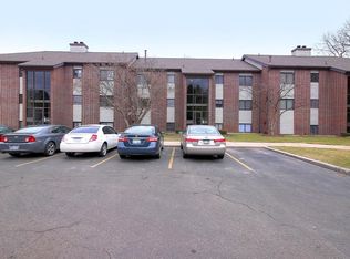 3312 Devonwood Hls NE APT F, Grand Rapids, MI 49525