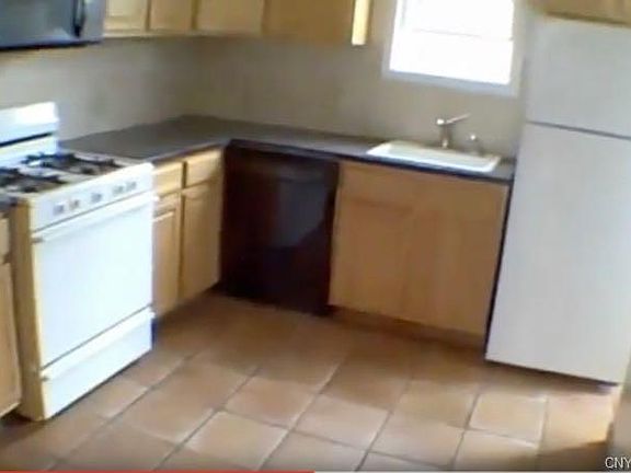 3rd image of 2103 S Geddes St