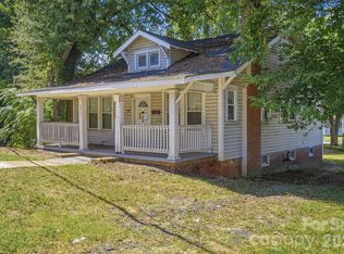 2417 The Plz, Charlotte, NC 28205