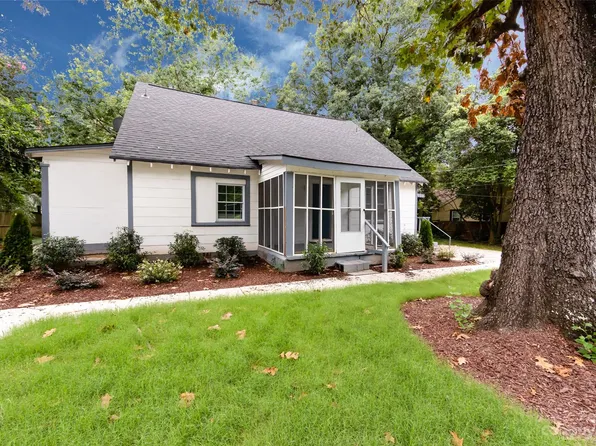 922 Academy St, Charlotte, NC 28205