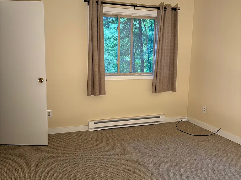 309A Holy Cross Rd #309A — Photo 12