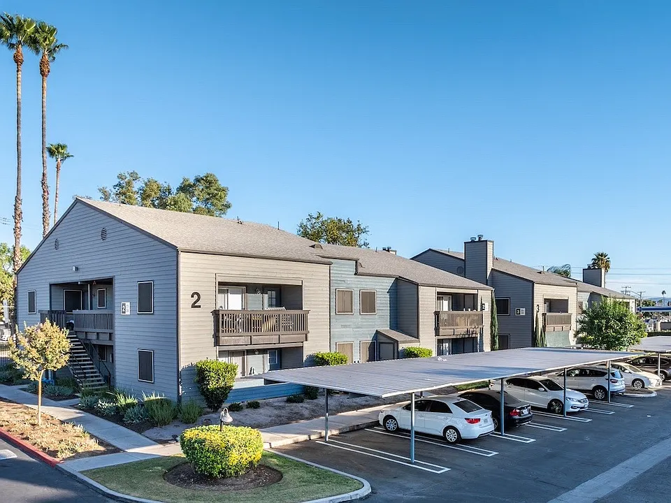 evRIA Diamond Valley