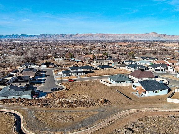 4th image of 125 Rolling Hill Dr