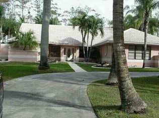 6098 NW 80th Ter, Parkland, FL 33067